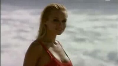 Carmen Electra, Pamela Anderson & Yasmine Bleeth - Fhm Shooting 2003