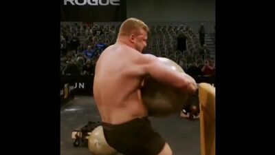 Поднял камень 273 кг. Мировой рекорд