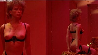 Sherilyn Fenn, Lois Chiles, Britney Marsh Nude - Diary of a Hitman (1991) HD 1080p BluRay