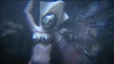 Hocico - Damaged (official) (секси клип музыка sexy music video clip explicit девушки Dark Electro Industrial Dance EBM HD 1080p