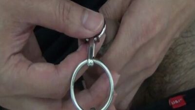 30 cm steel chain assem----- and insert urethra and bladder - XTube Porn Video from qichen_1