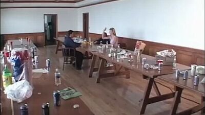 Секс в ресторане