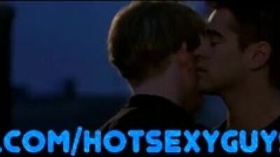 Гей поцелуй Колина Фаррелла