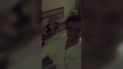 Чтобы девушка была счастива