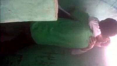 แอบถ่ายเพื่อนเย็ดกันในห้องเก็บของโรงเรียนโม๊กควยโคตรเซียน