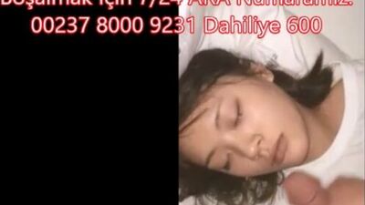 Türk Üvey Kız Kardeşinin Suratına Boşalıyor