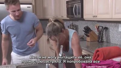 Трахнул мать - milf son mom Incest оргазм русские субтитры с переводом, mother, порно с русскими субтитрами, pornoson.