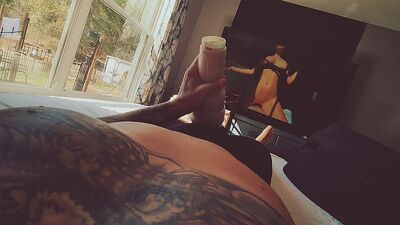 Оседлай мой член, кончи на мой член и заставь меня громко стонать