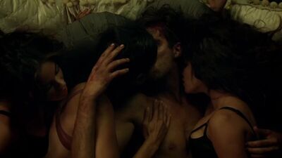 Roxanne McKee, Shivani Ghai, Kim Engelbrecht, Christina Chong Sexy - Dominion (2014-2015) S02E08