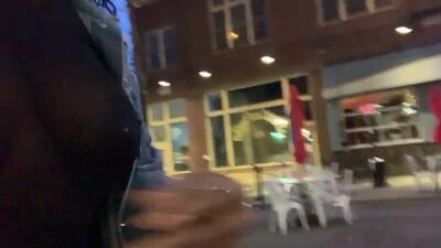 Вечерняя прогулка с огоньком