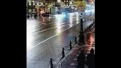 Пьяный таксист сбил пешеходов