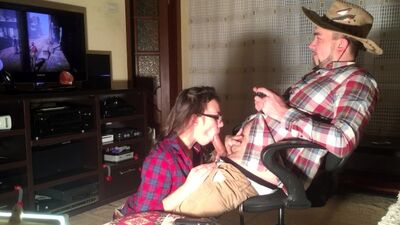 Заглатывала по горло и рыдала от кайфа, не выпуская член!