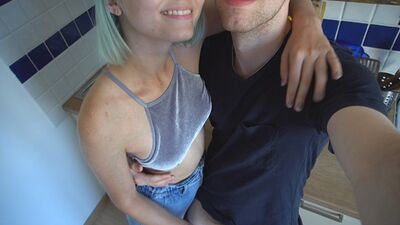 Хорошо, когда моя девушка профессиональная соска