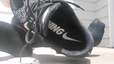 Sweaty-feet-and-sweaty-socks