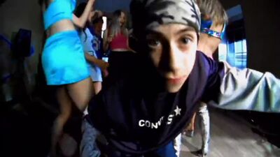 Децл - Вечеринка у Децла дома