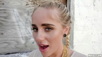 Naomi Woods Naomi Woods Naomi Woods- неповторимая, утонченная девушка со скрытыми талантами ( трах, секс, порно, анал, в рот,