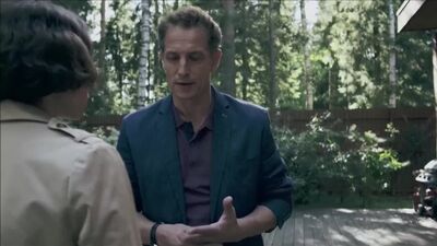 Ч. 1 "Анатомия убийства: Скелет в шкафу" (2019), часть 1, сцены с участием Д. Фрида