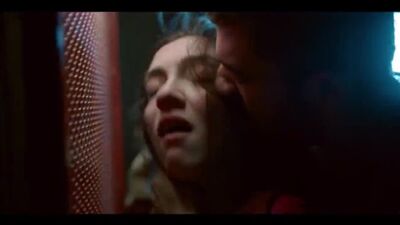 Merve Dizdar BAİH by HancayCenter