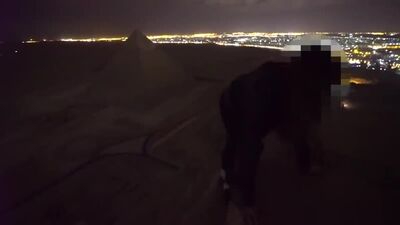 Туристы из Дании занялись сексом на вершине пирамиды Хеопса в Египте и засняли это на камеру.