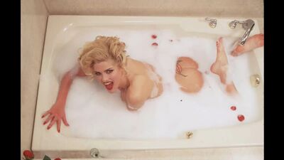 Вся Анна Николь Смит / The Complete Anna Nicole Smith. US.2000