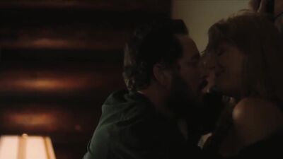 Голая Kelly Reilly