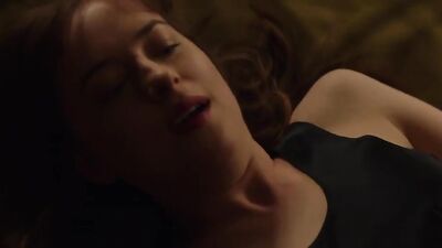 Голая Dakota Johnson