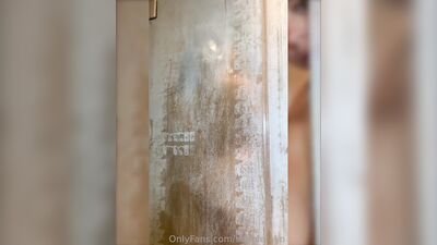 Голая Sophie Rain