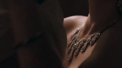 Голая Hayley Atwell