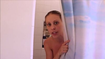 Мама спалила и трахает сына за подглядывание, son spy POV mature busty milf mom sport show sex (Инцест со зрелыми мамочками 18+)