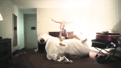 Голая Melissa Rauch