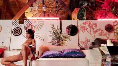 Ember Snow ХХХ ОнлиФанс