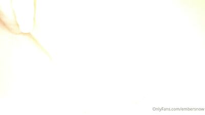 Ember Snow ХХХ ОнлиФанс