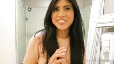 Ember Snow ХХХ ОнлиФанс