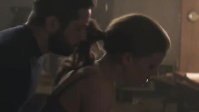 Голая Kate Mara