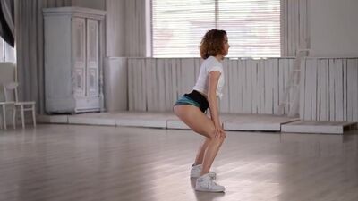 Урок Тверка 15