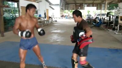 Буакхау По. Прамук. Работа с тренером на макиварах