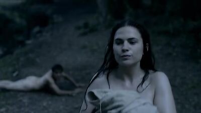 Голая Hayley Atwell