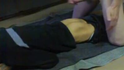 ОПУСТИЛИ НА ЗОНЕ МОЛОДОГО ЗЕКА.