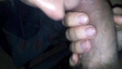 Домашнее порно_ надрачивает [720p]