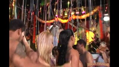 Carnaval 2009_cena5 (Rita Cadilac comandando a festa de putaria)