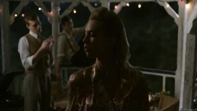 Голая Vanessa Kirby, Aimee-Ffion Edwards