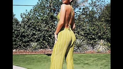 Голая Isabela Merced