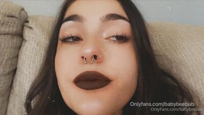 BabyBeeBub ХХХ ОнлиФанс