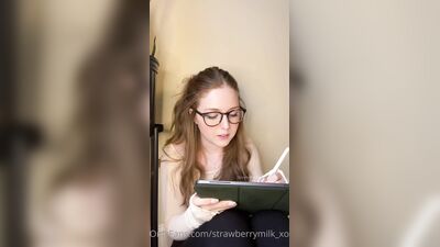 StrawberryMilk_XOXO ХХХ ОнлиФанс