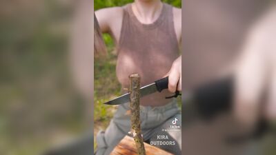 Голая Kira Outdoors