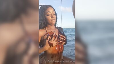 JessiTronn ХХХ ОнлиФанс