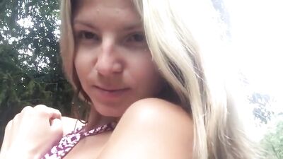 Голая Gina Gershon