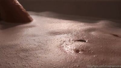 Голая Solomia Maievska