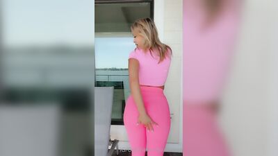 Голая Theallierae