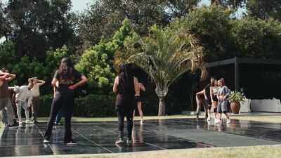 Голая Lily-Rose Depp